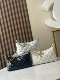 Picture of Chanel Handbags _SKUfw239870315fw